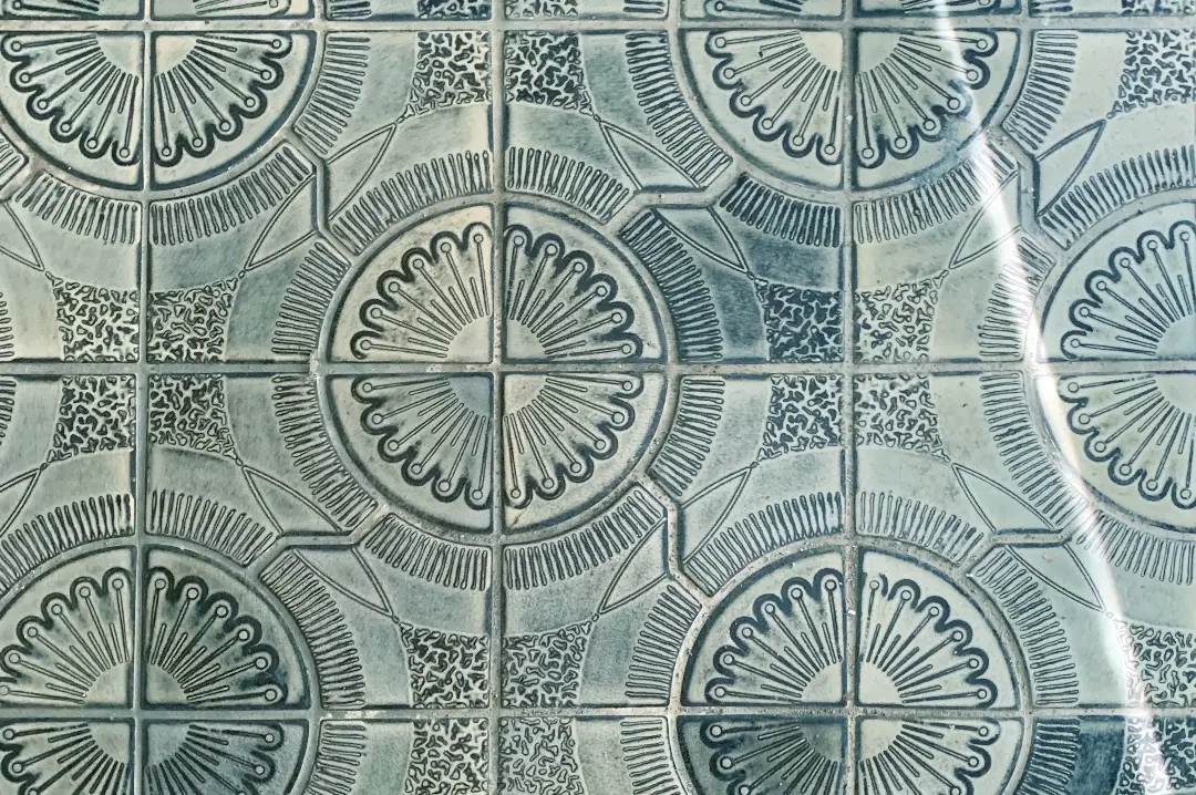 玄関のタイルの写真